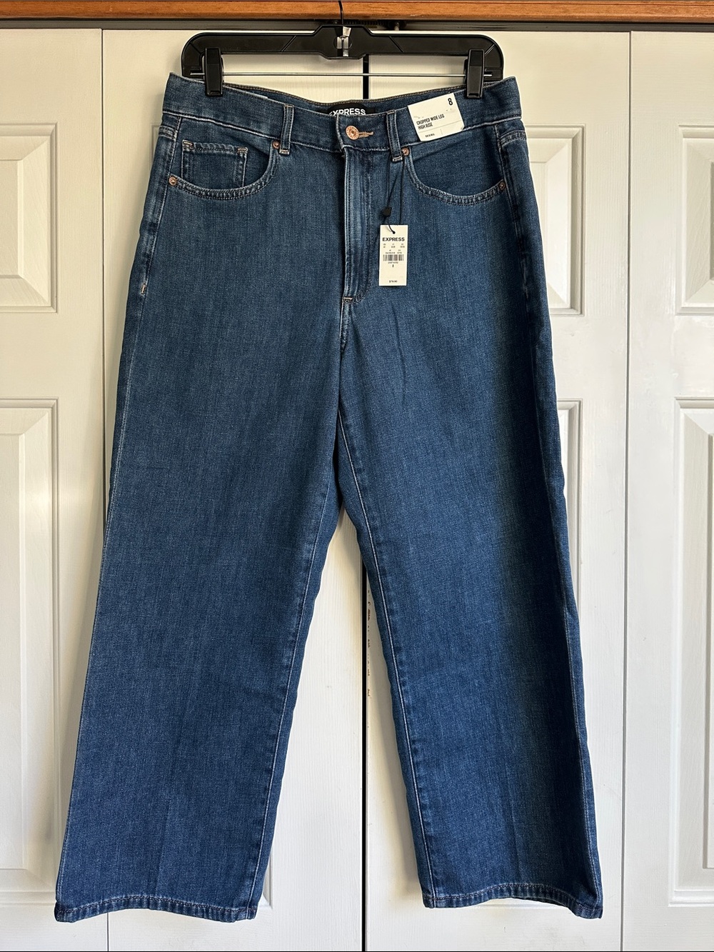 Express High Rise Cropped Wide Leg Jeans Medium Wash NWT Size 8